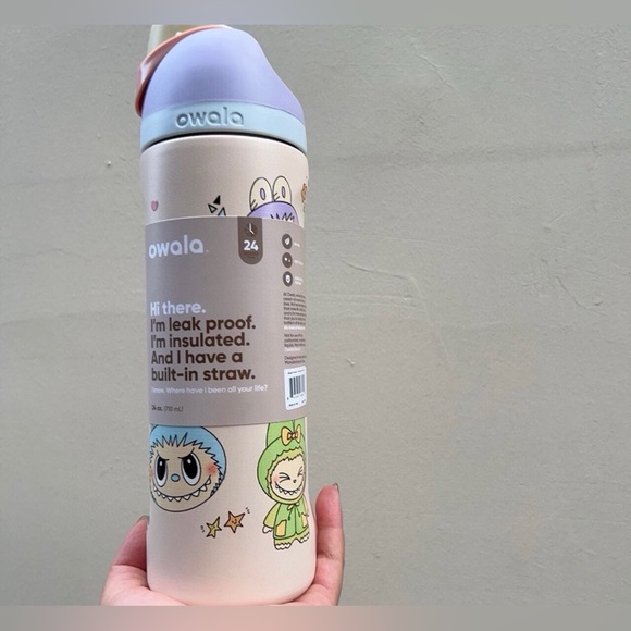 NWT Owala x Labubu FreeSip 24OZ Stainless Steel Water Bottle